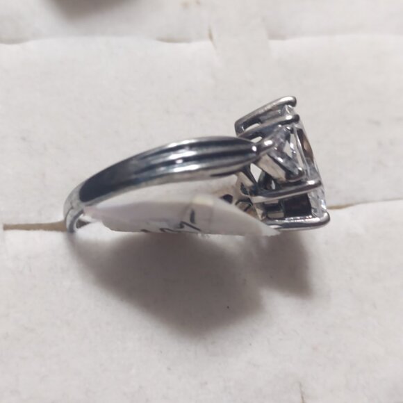 Women's Size 5 3/4 Sterling Silver Ring with Cubic Zirconia Engagement Cut - Picture 5 of 7